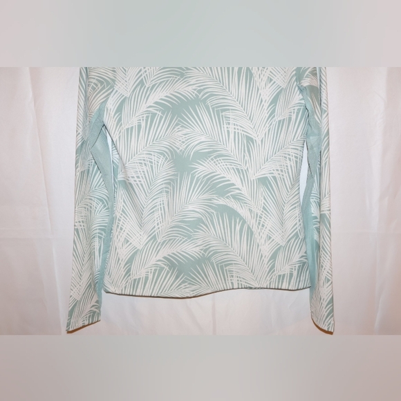 Tommy Bahama Half Zip Island Green Palm Sweatshirt w/Partially Mesh Sleeves. NWT - Picture 11 of 13